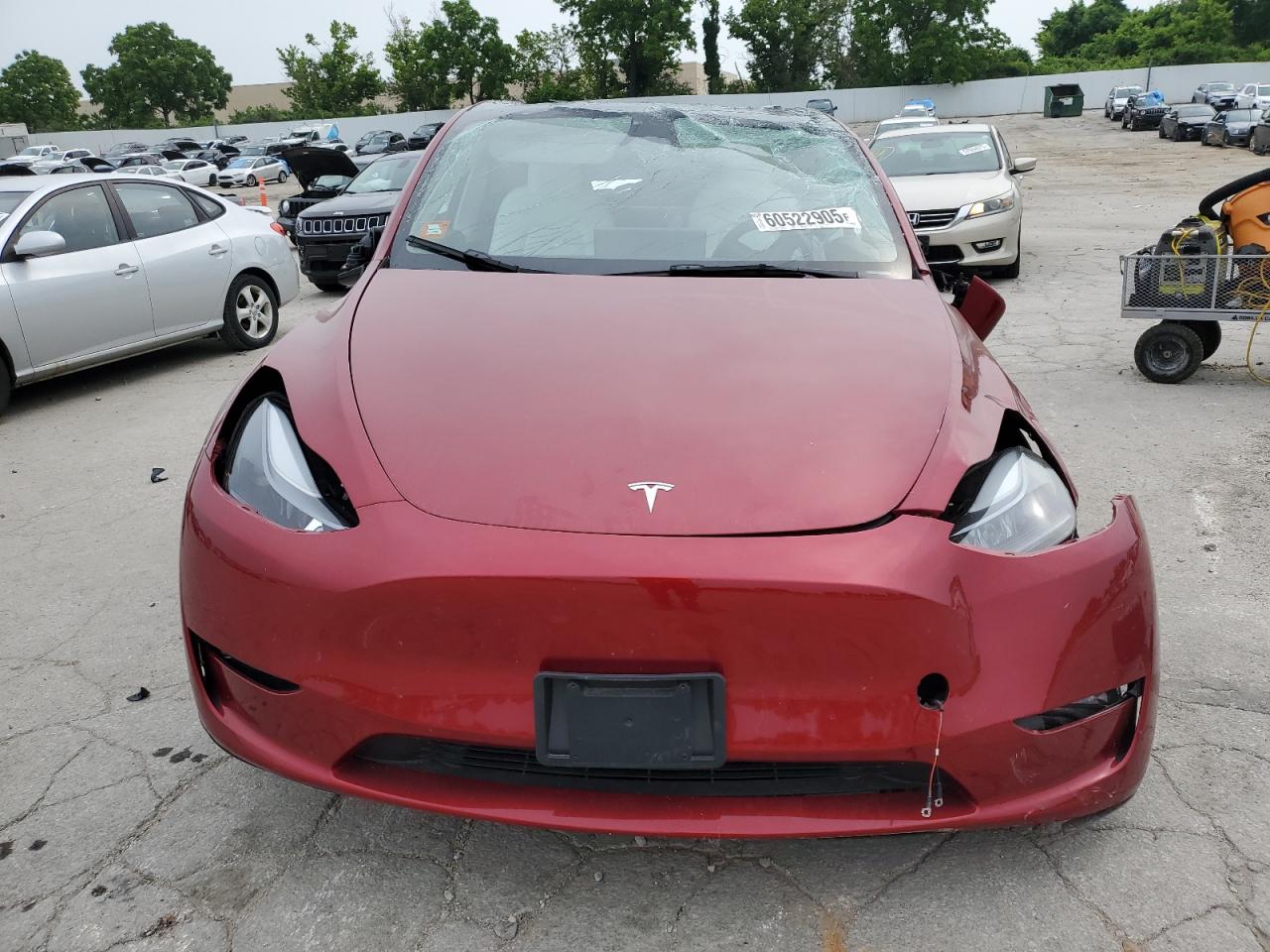TESLA MODEL Y