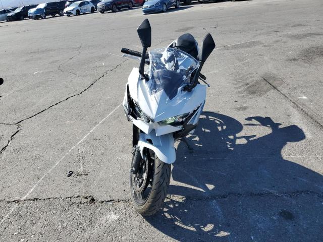 2025 KAWASAKI EX500 ML5EXGG10SDA54593