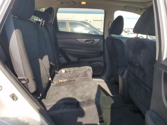 2016 NISSAN ROGUE S 5N1AT2MT3GC820301