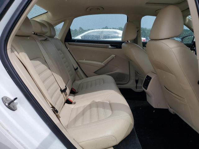 2017 VOLKSWAGEN PASSAT SEL - 1VWCT7A39HC018994