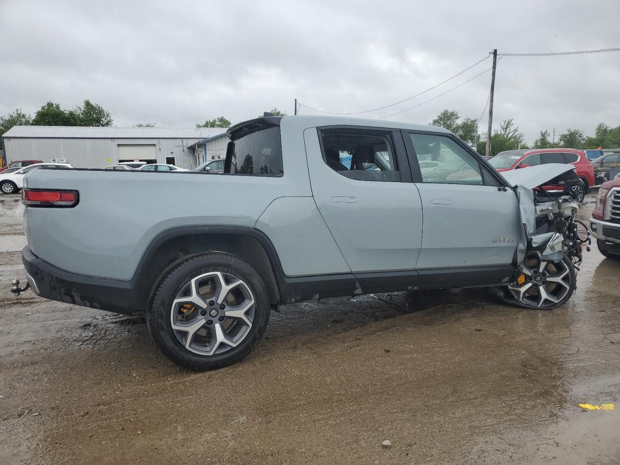 RIVIAN R1T LAUNCH EDITION