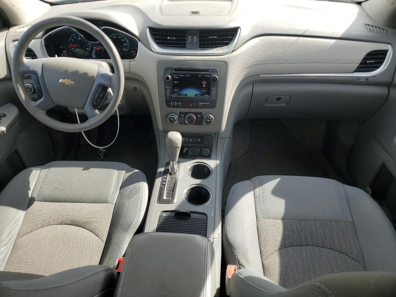 CHEVROLET TRAVERSE LS