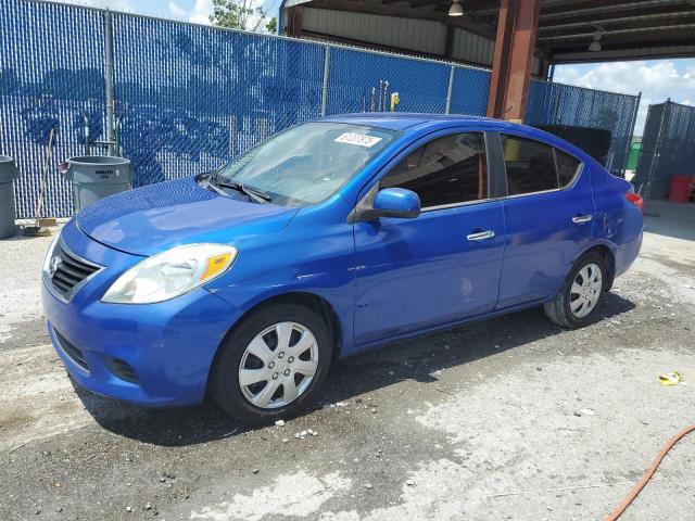 NISSAN VERSA S
