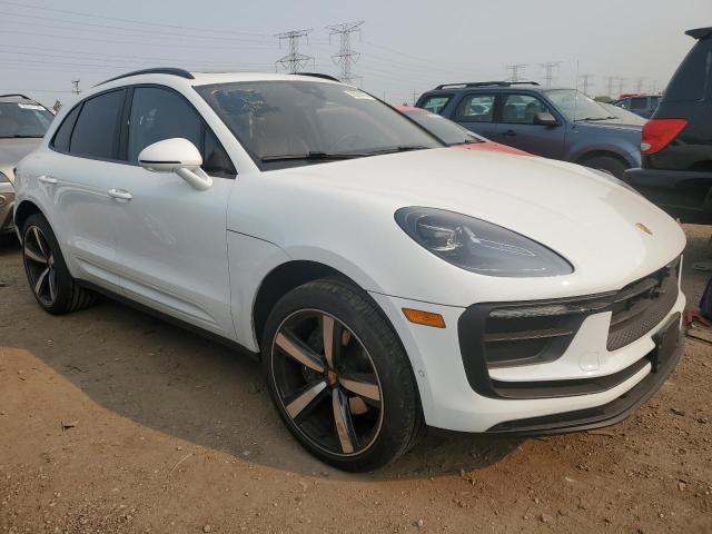 2024 PORSCHE MACAN BASE WP1AA2A59RLB08635