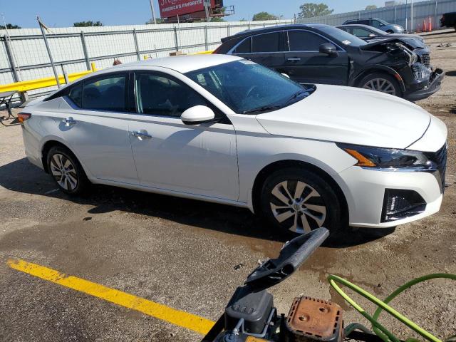 Vin: 1n4bl4bv0pn425771, lot: 61870545, nissan altima s 20234