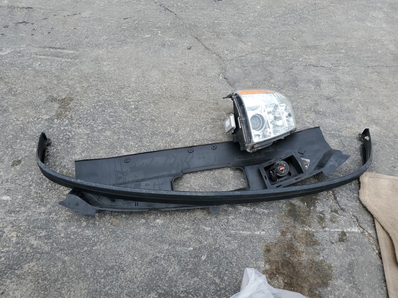 CADILLAC ESCALADE PREMIUM