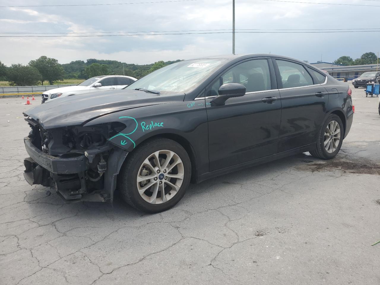 FORD FUSION SE
