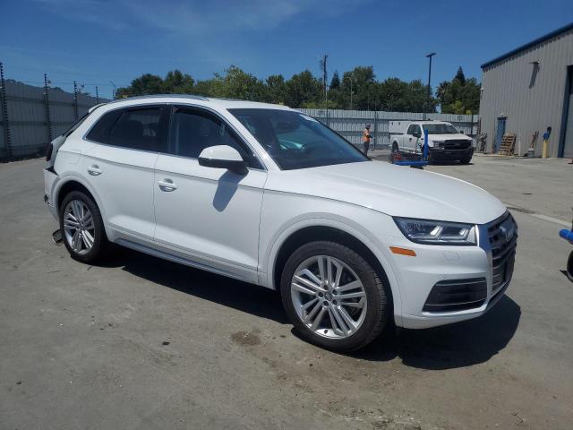 2018 AUDI Q5 PREMIUM WA1BNAFY9J2242136