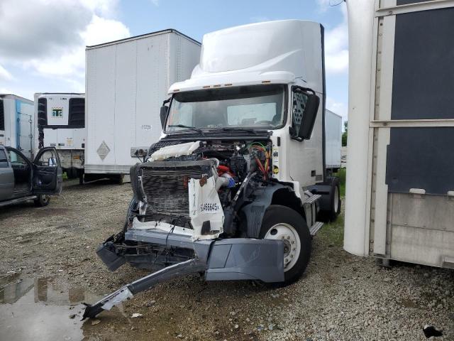 VOLVO VN VNL 2020 white  diesel 4V4N39TG0JN892463 photo #3