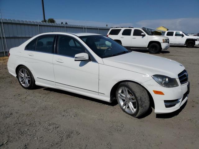 Vin: wddgf4hb2er311836, lot: 60432065, mercedes-benz c-class 250 20144