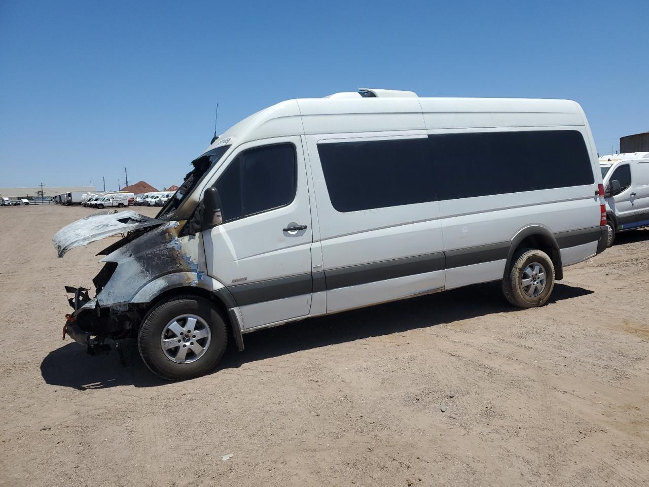 MERCEDES-BENZ SPRINTER 2500