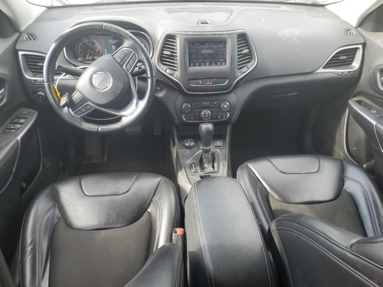 JEEP GRAND CHEROKEE LATITUDE PLUS