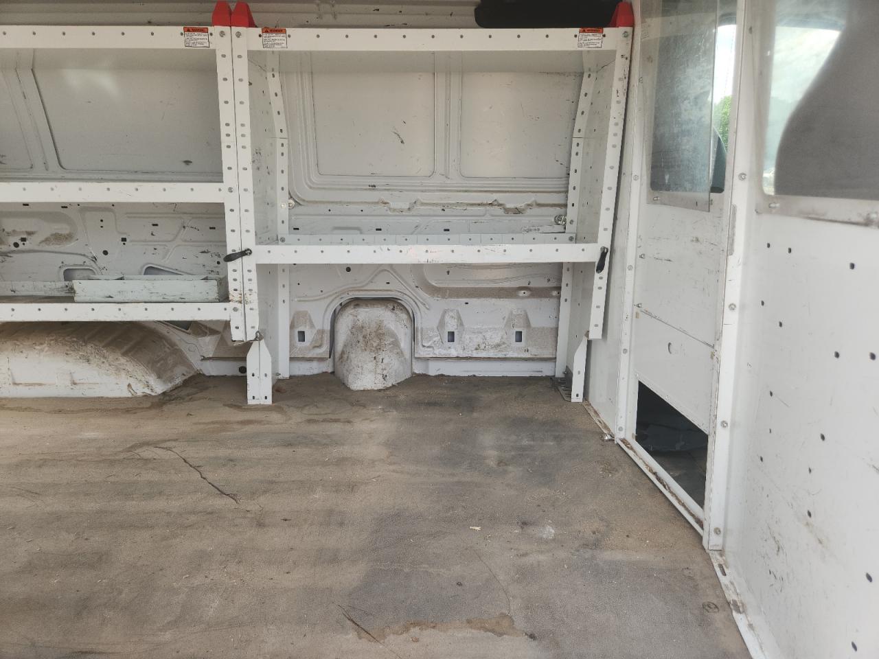 FORD ECONOLINE E150 VAN