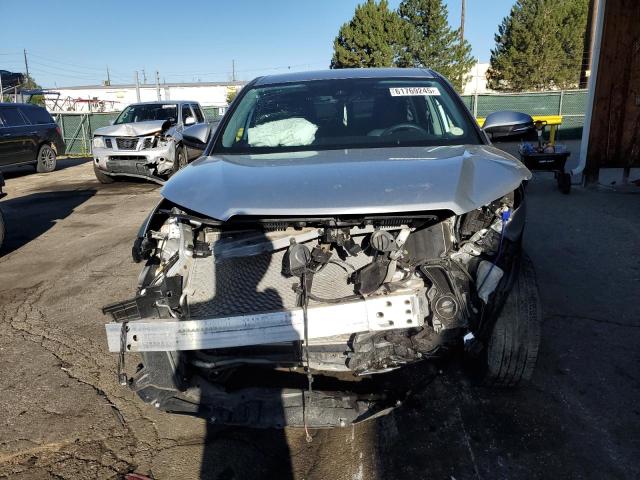 2019 TOYOTA HIGHLANDER LE 5TDBZRFH6KS737347
