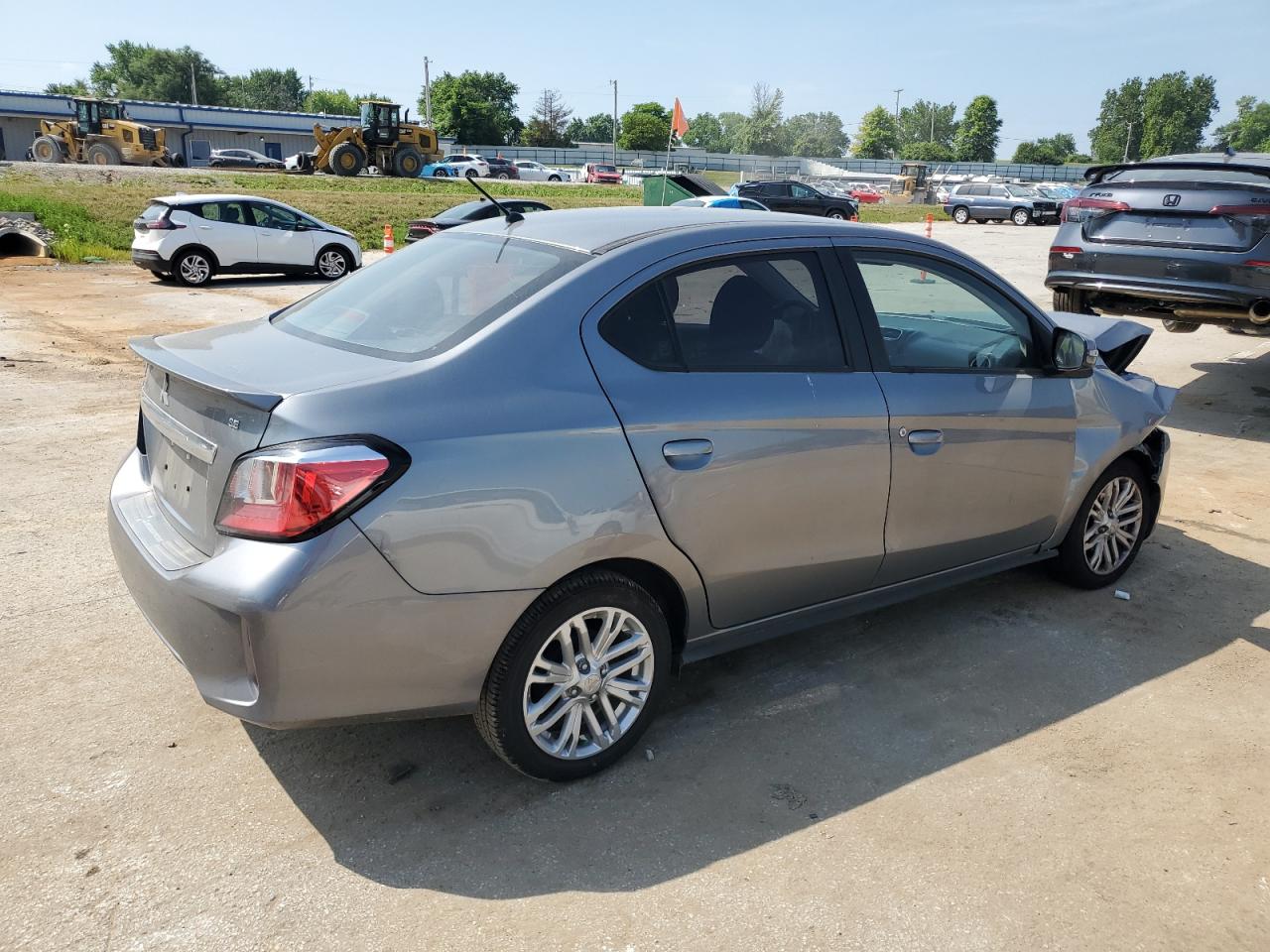 MITSUBISHI MIRAGE G4 SE