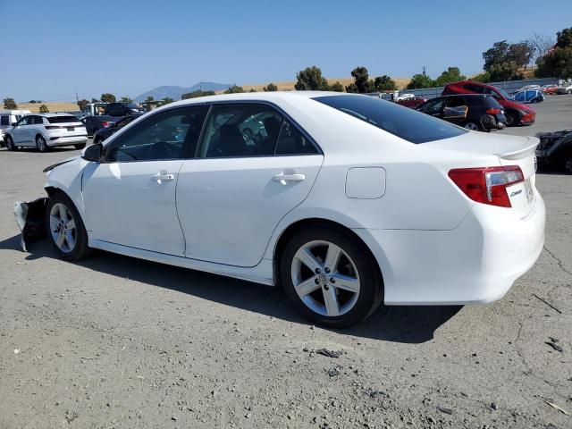 Vin: 4t1bf1fk3eu781145, lot: 59977375, toyota camry l 20142