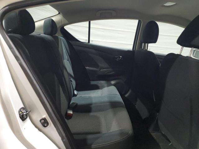 2016 NISSAN VERSA S - 3N1CN7AP2GL824469