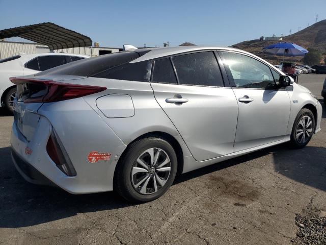 Vin: jtdkarfp4h3064650, lot: 60740765, toyota prius 20173