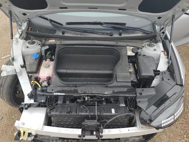 2023 HYUNDAI IONIQ 6 SE KMHM34AC8PA041033