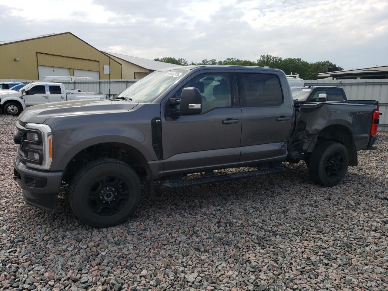 FORD F-350 SUPER DUTY