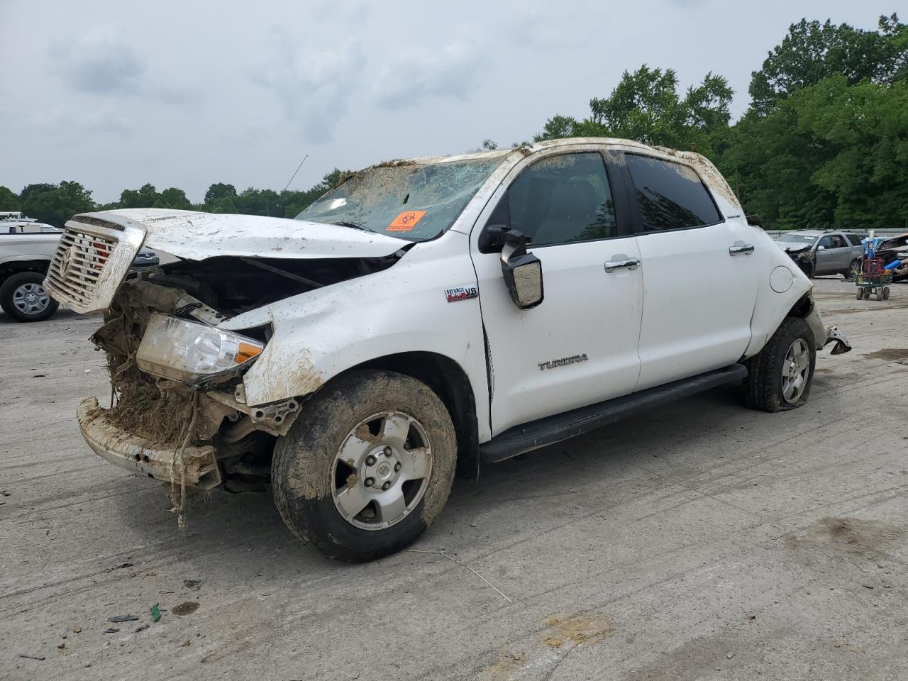 TOYOTA TUNDRA CREWMAX LIMITED