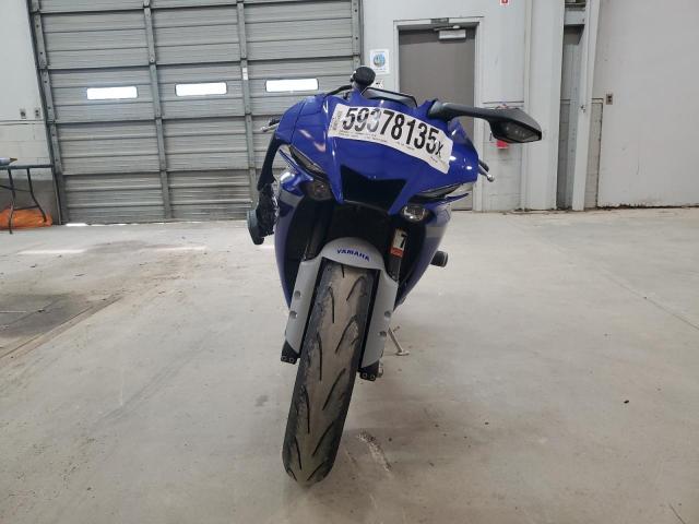 YAMAHA YZFR1 2021 blue  gas JYARN66E5MA001350 photo #3