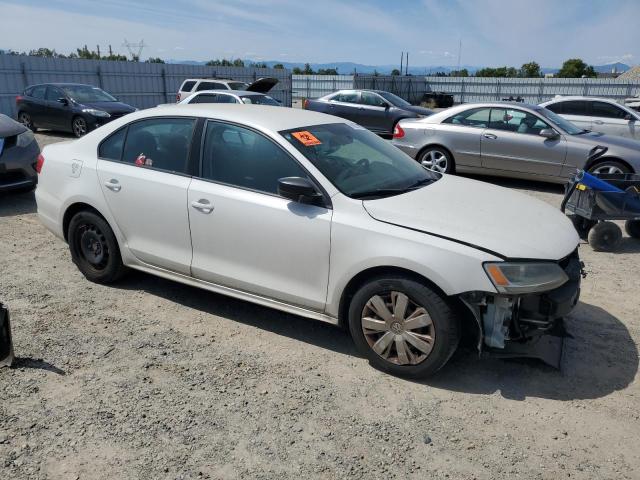Vin: 3vw2k7aj6dm377015, lot: 61820795, volkswagen jetta base 20134