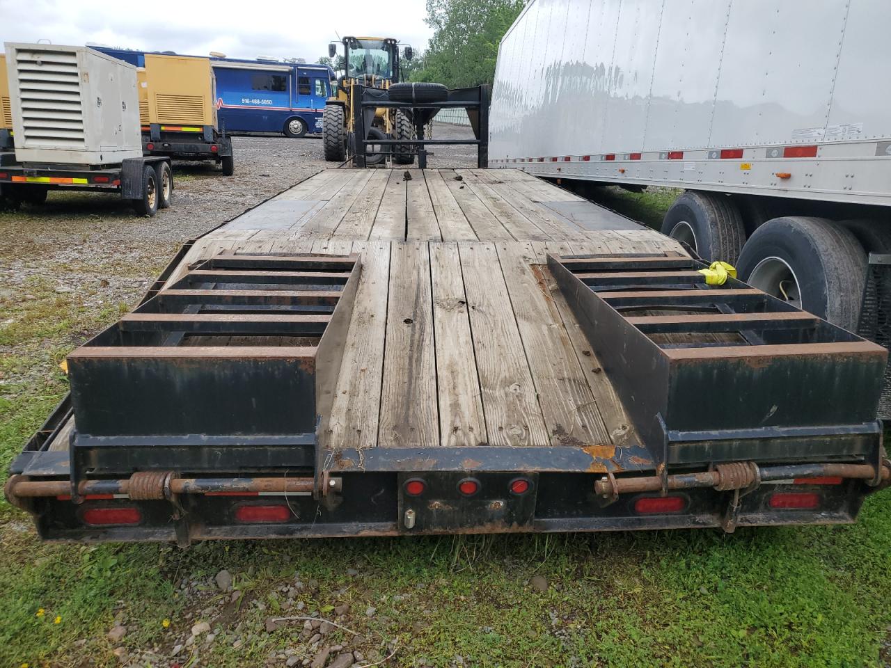 Lot #3204973105 2019 QUAL TRAILER