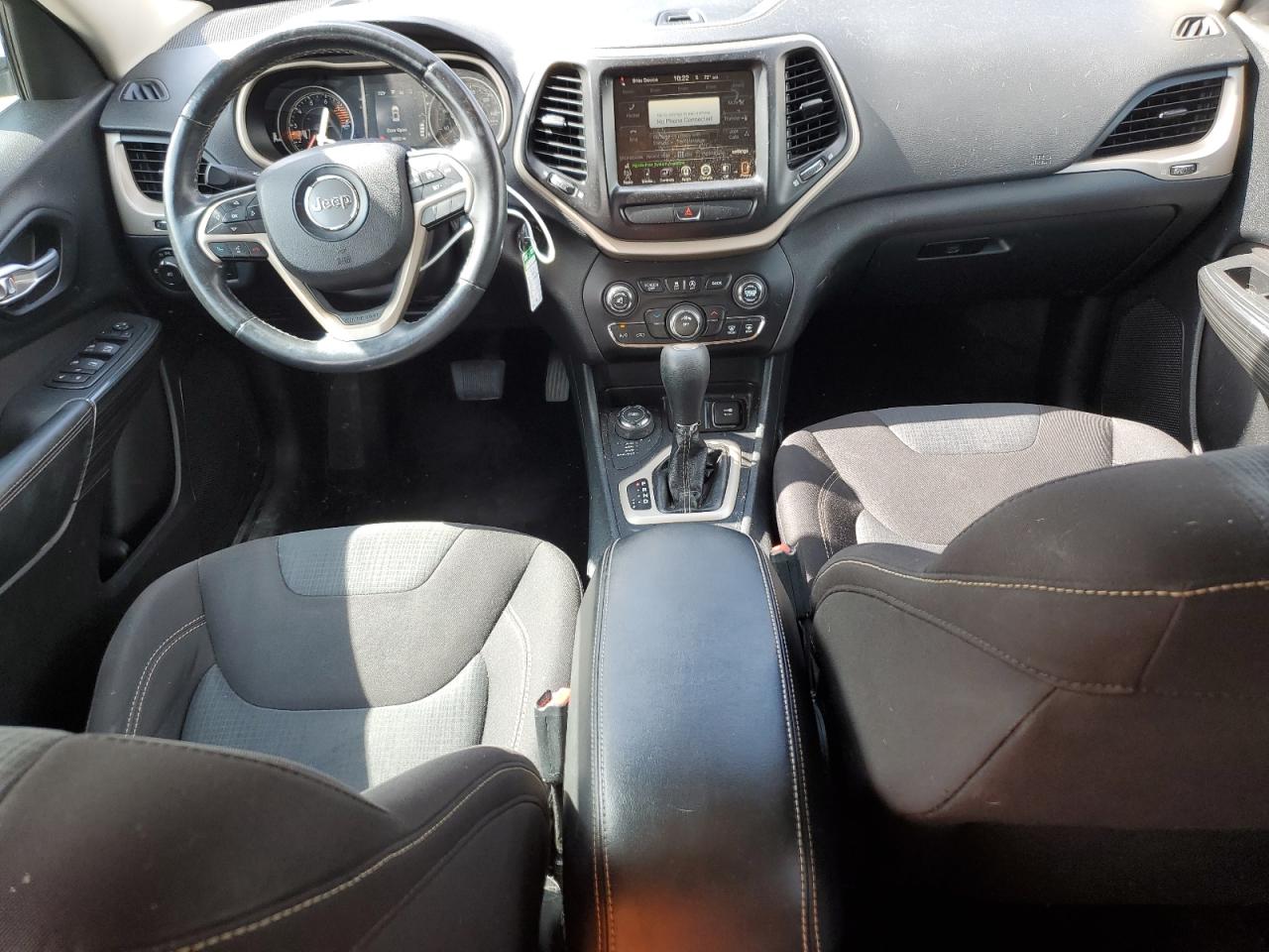 JEEP GRAND CHEROKEE LATITUDE