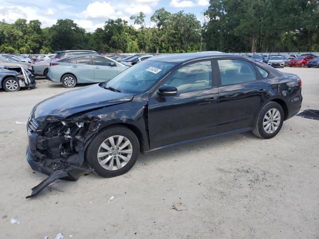 2015 VOLKSWAGEN PASSAT S - 1VWAS7A30FC044570