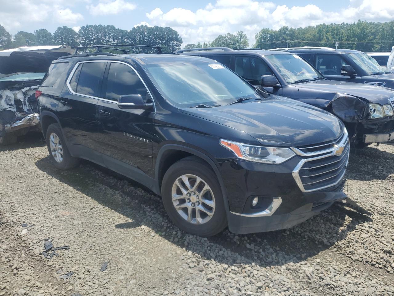 CHEVROLET TRAVERSE LT