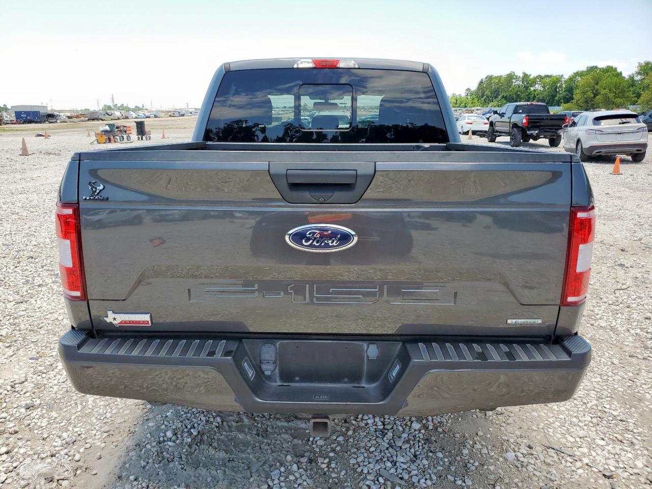 FORD F-150 SUPERCREW