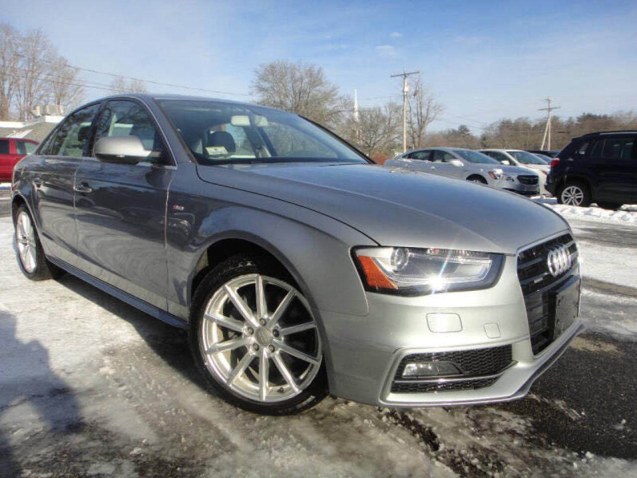 AUDI A4 PREMIUM S-LINE