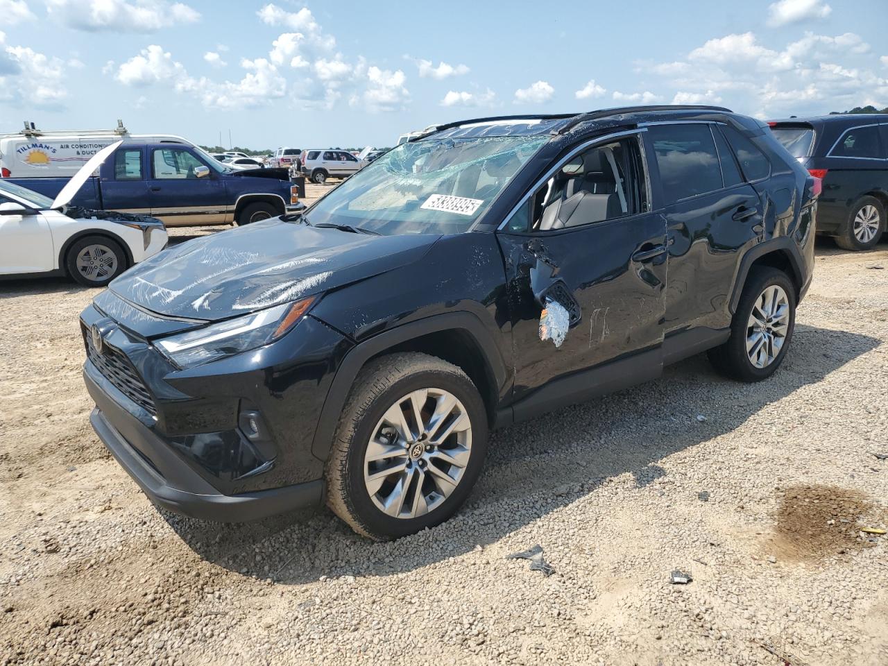 TOYOTA RAV4 XLE PREMIUM