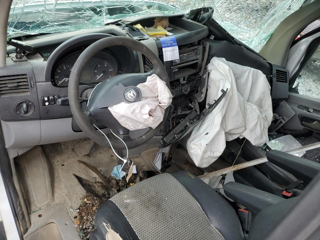 Lot #3308271211 2008 DODGE SPRINTER 3