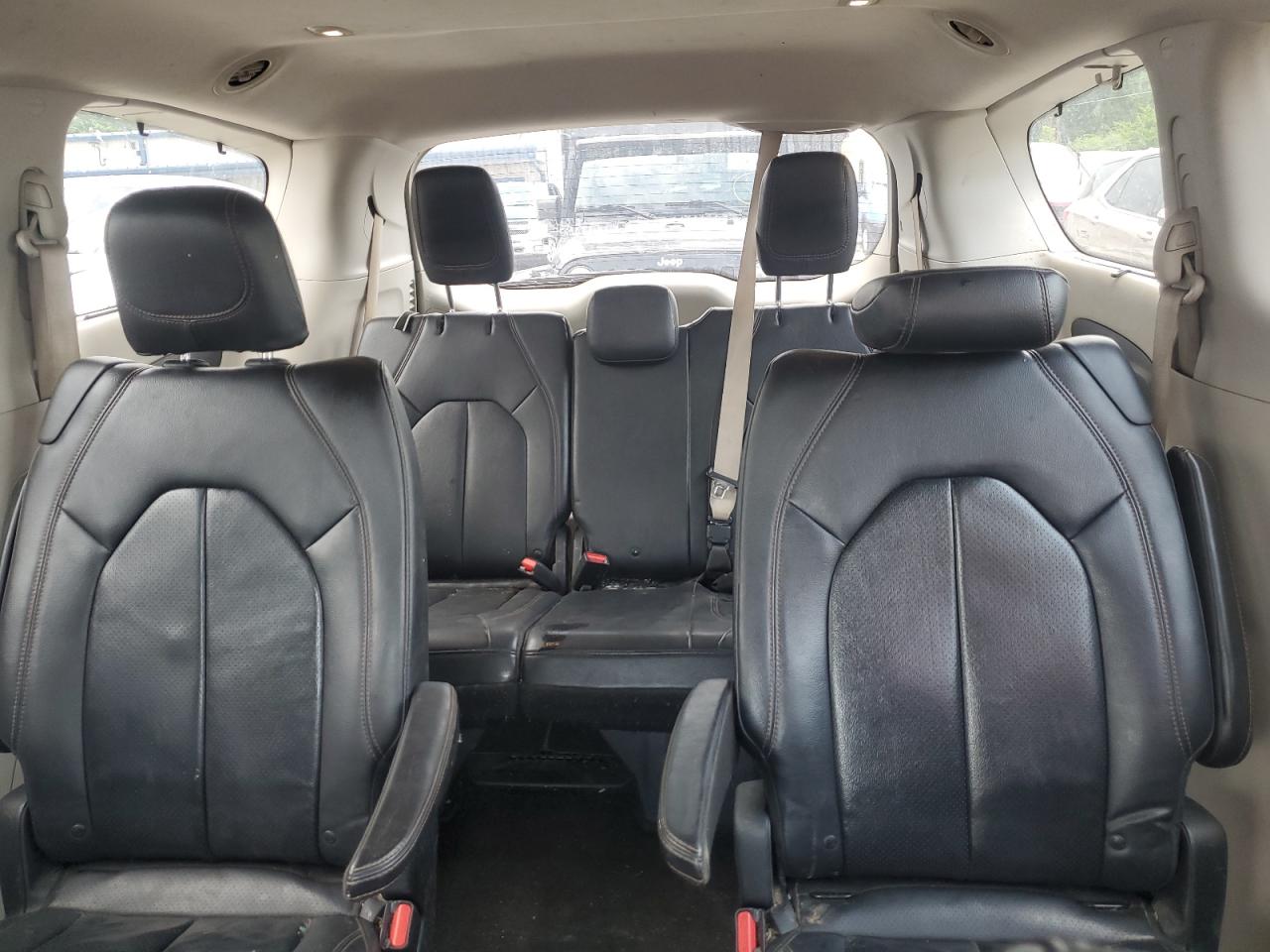 CHRYSLER PACIFICA TOURING L