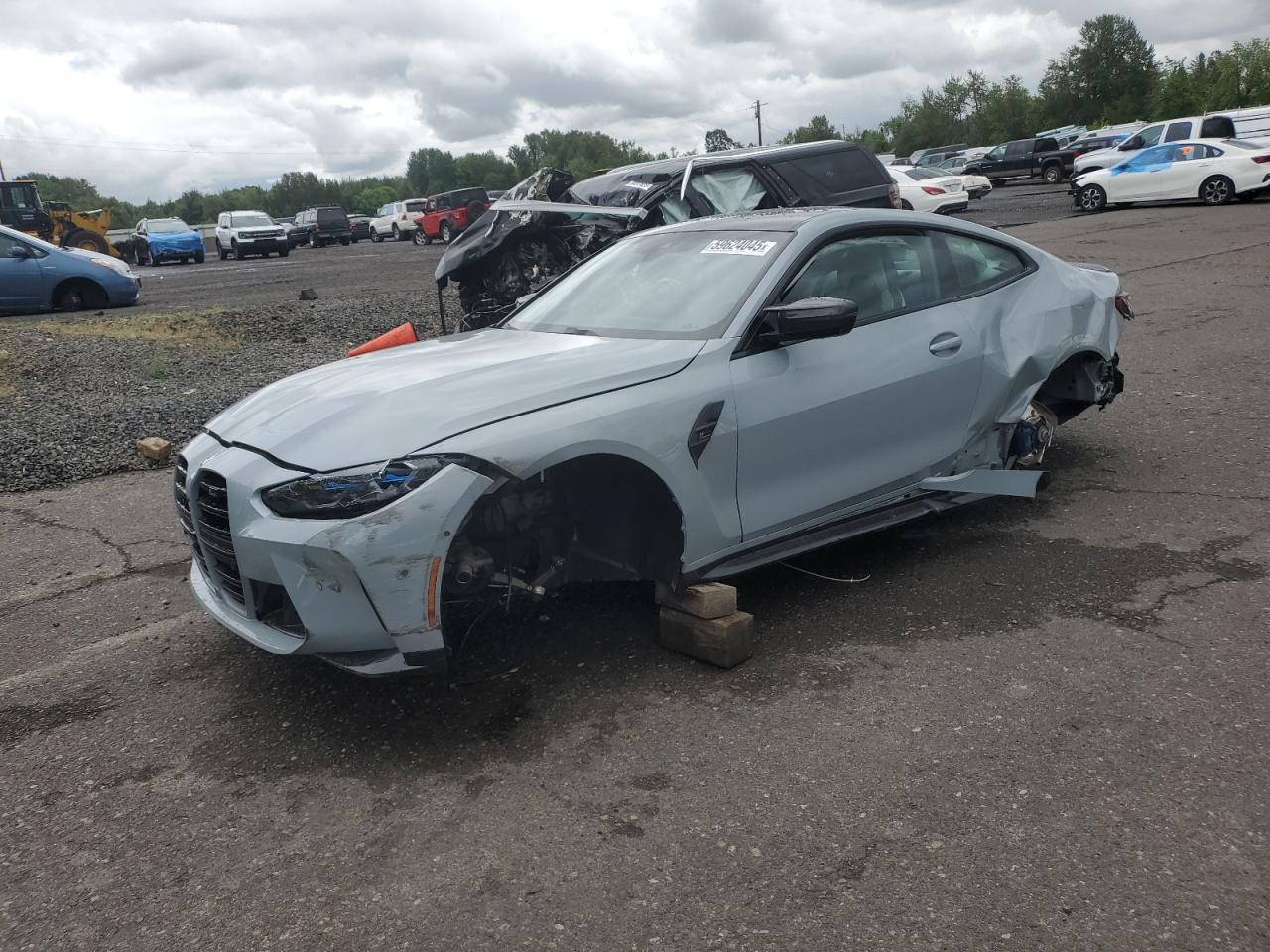 BMW M4 COMPETITION
