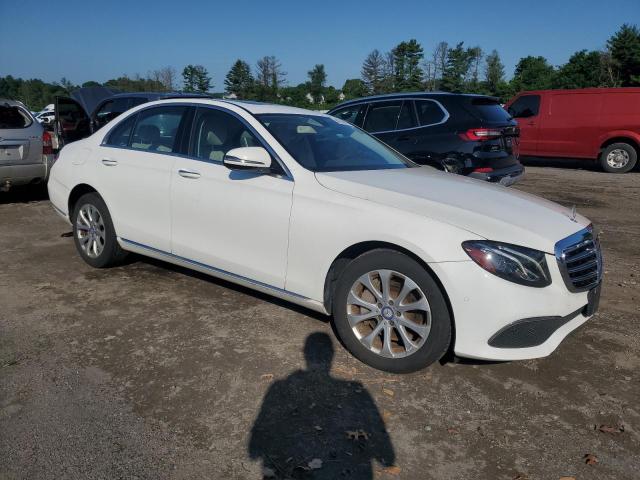 Vin: wddzf4kb3ha127588, lot: 60510675, mercedes-benz e-class 300 4matic 20174