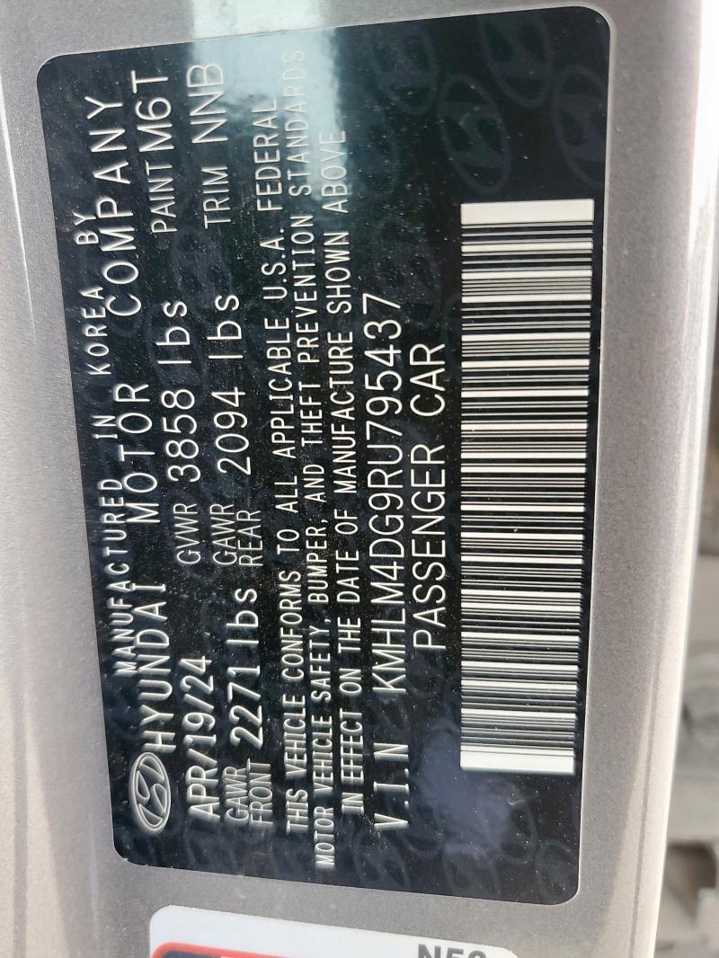 2024 HYUNDAI ELANTRA SE KMHLM4DG9RU795437