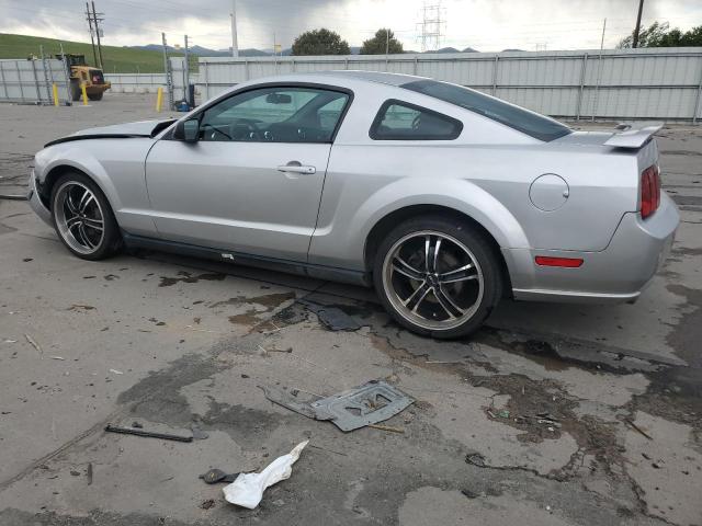 FORD MUSTANG 2009 silver  gas 1ZVHT80NX95120275 photo #3