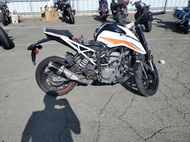 2021 KTM 390 DUKE MD2JPJ40XMC245189