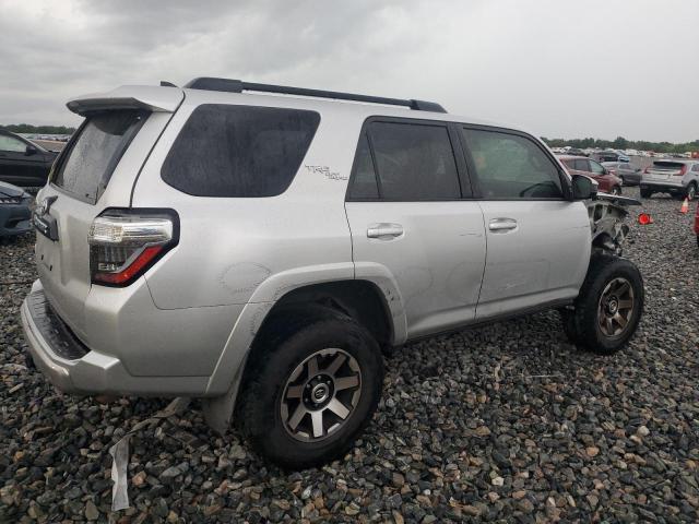 2019 TOYOTA 4RUNNER SR JTEBU5JRXK5618158