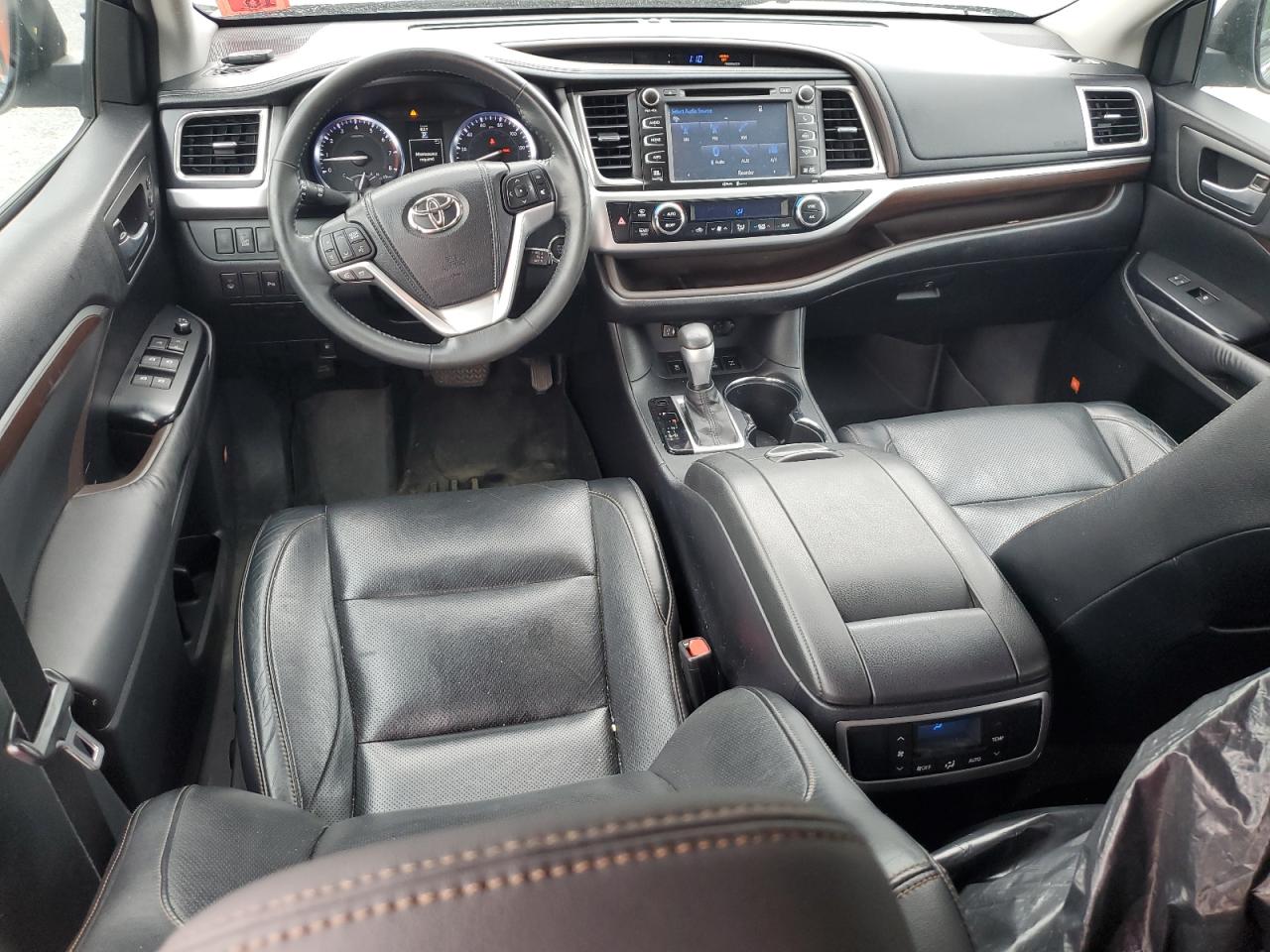 TOYOTA HIGHLANDER LIMITED