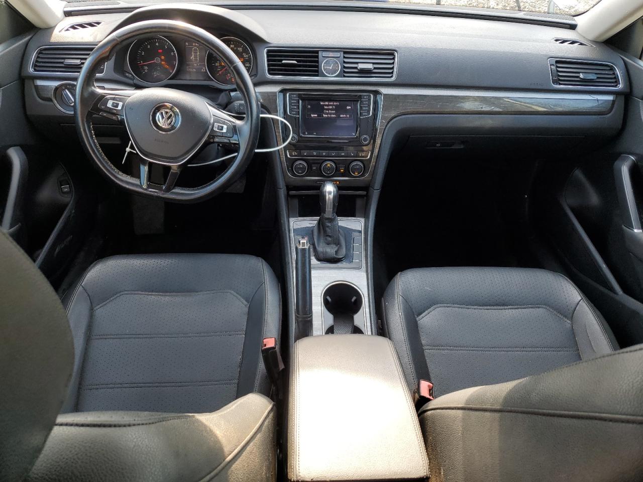 Volkswagen Passat se 2016