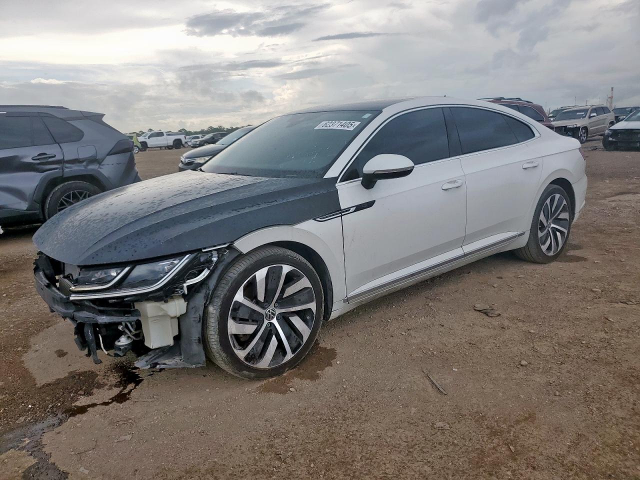 VOLKSWAGEN ARTEON SEL R-LINE