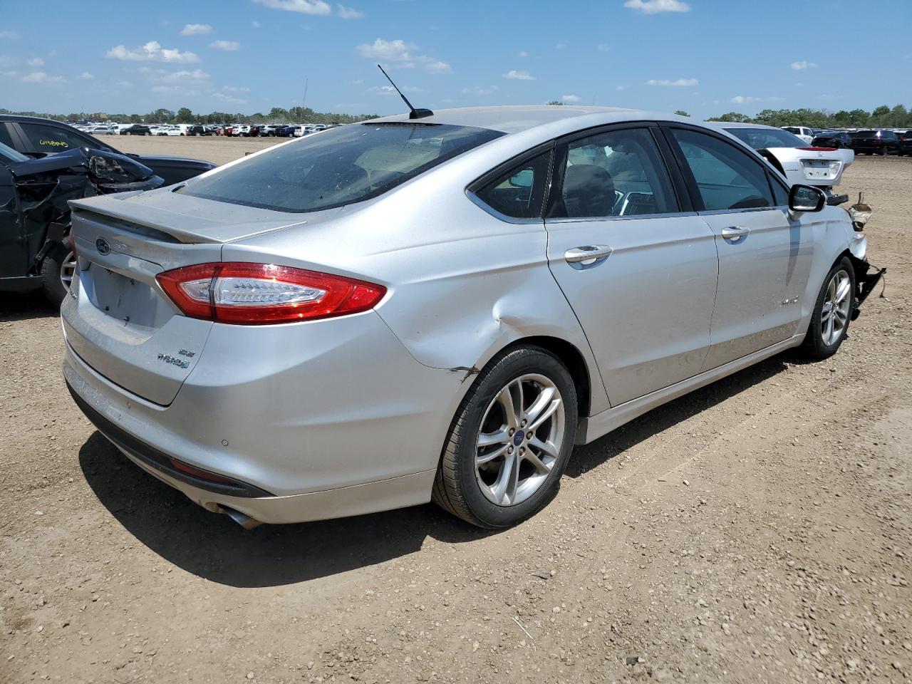 FORD FUSION SE HYBRID