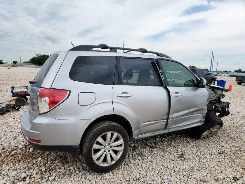 Vin: jf2shadc9dh417640, lot: 60470115, subaru forester 2.5x premium 20133