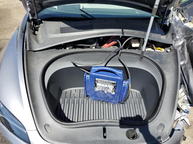2025 TESLA MODEL 3 - 5YJ3E1EB2SF885529