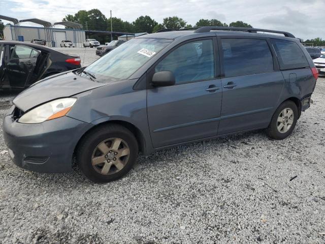 TOYOTA SIENNA CE