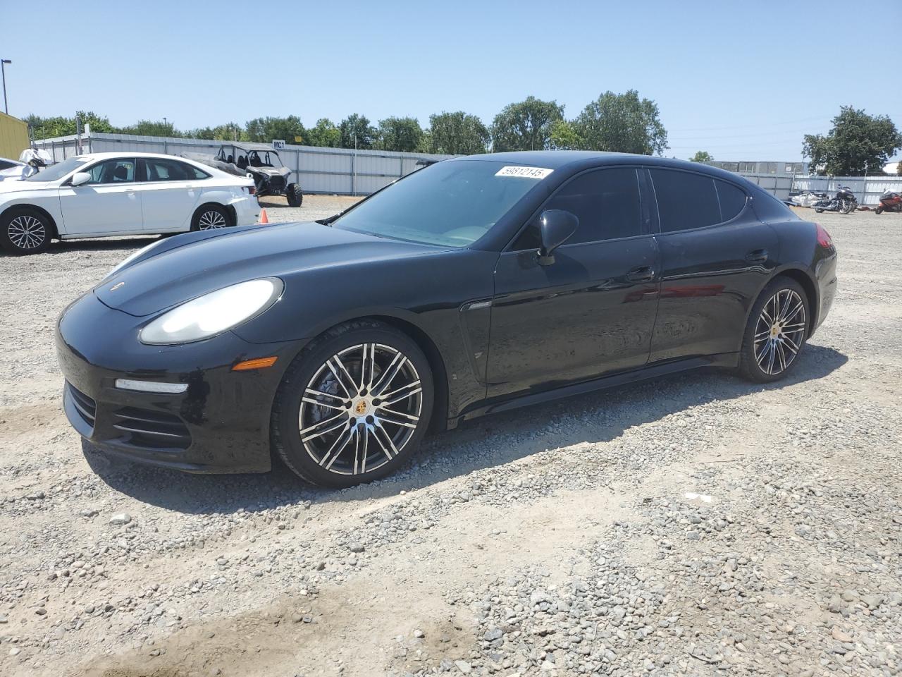 PORSCHE PANAMERA 2